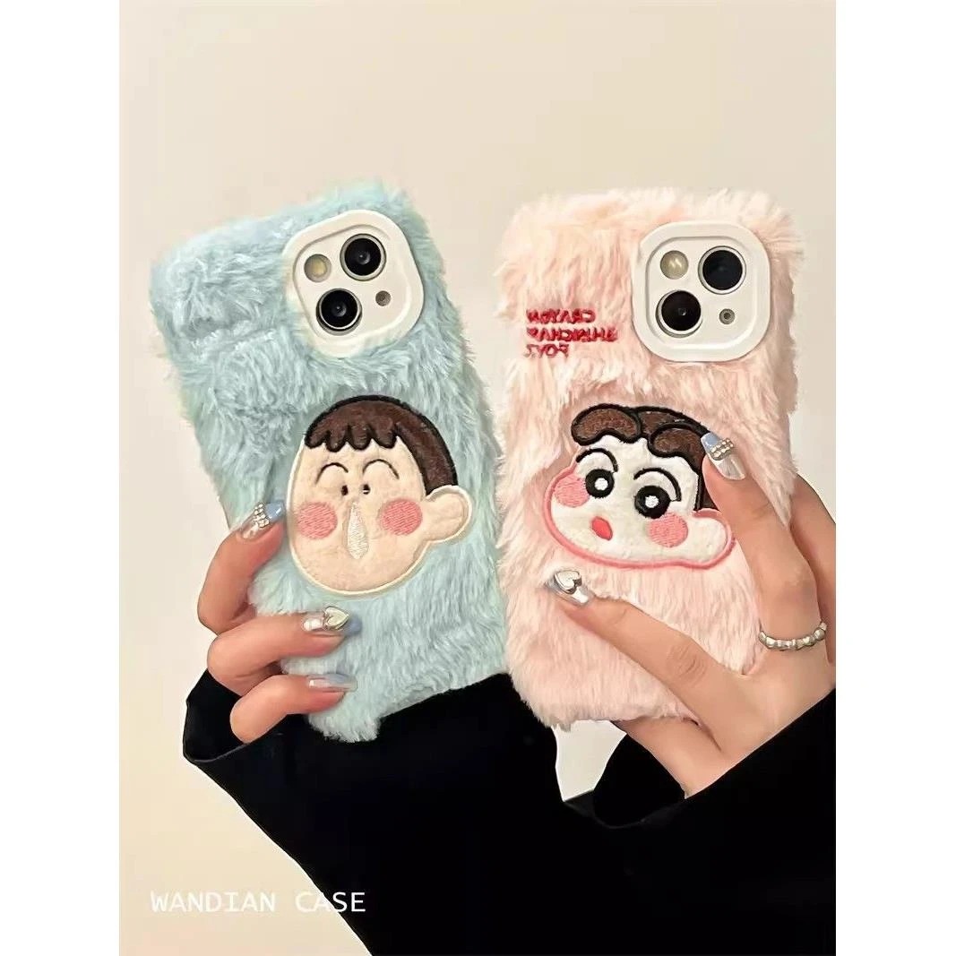 毛绒卡通小新阿呆适用苹果15手机壳iPhone14/13promax新款12/11软