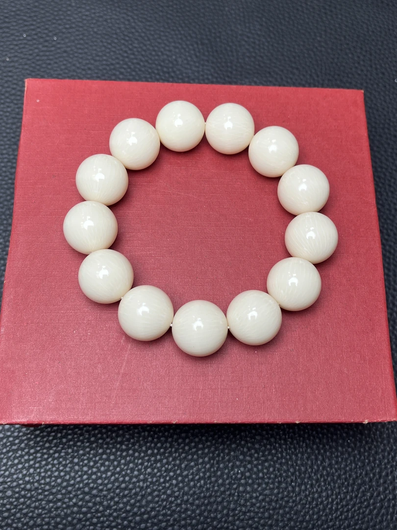 【闪购商品】小猛小犸18牙芯料木艺