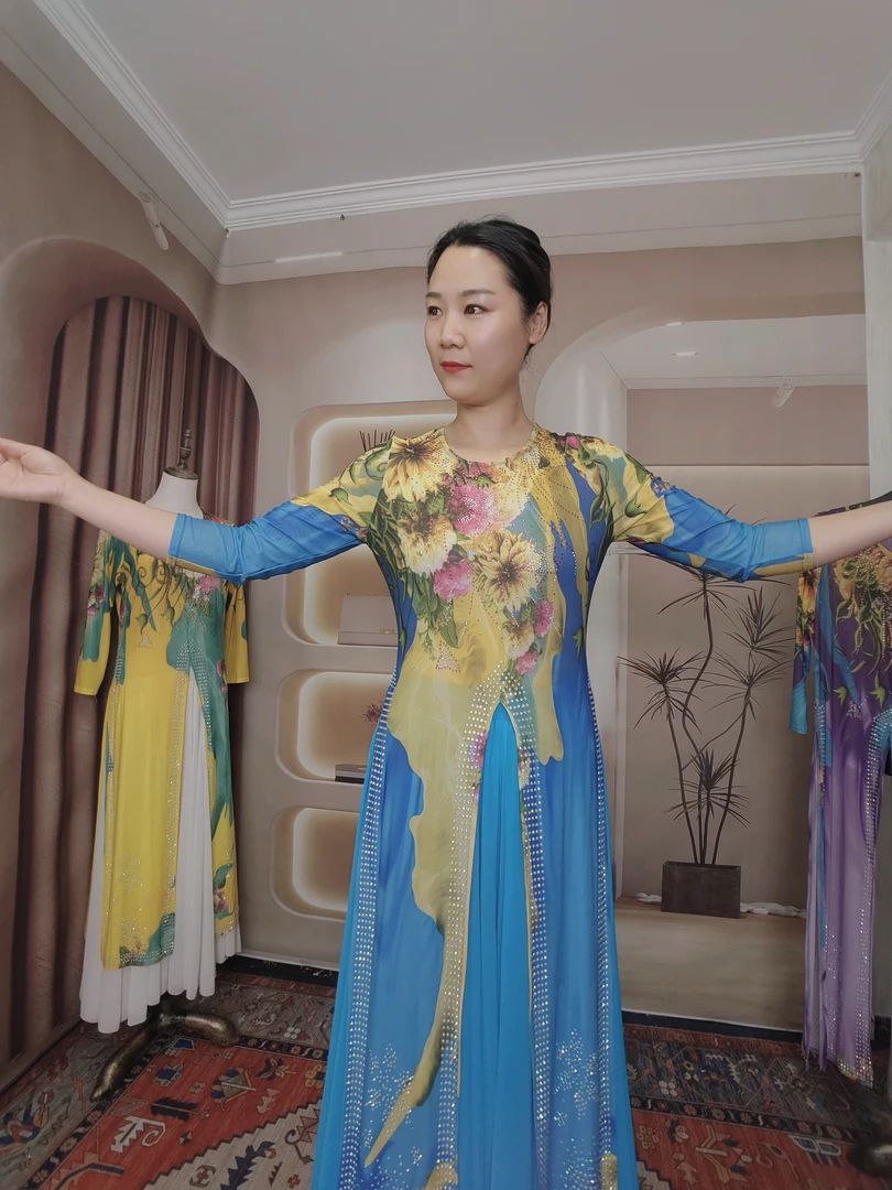 进口南韩丝湖蓝色长马甲长款民族风中国风飘逸大摆古风舞台连衣裙