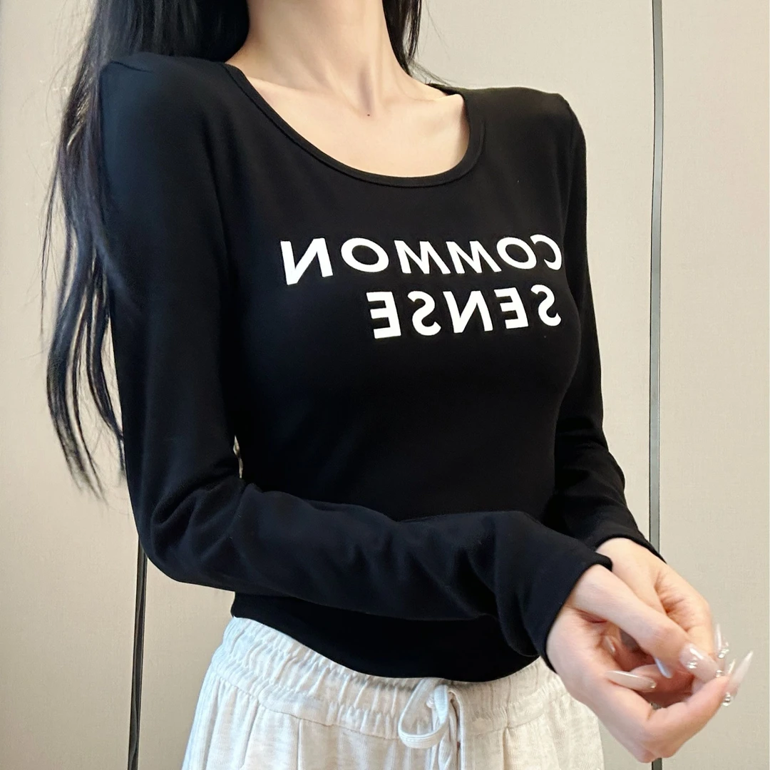 设计感印花加绒修身长袖T恤女秋冬2024新款不规则圆领打底衫上衣