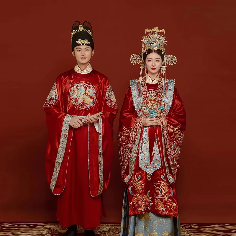 明制汉服新娘2025新款中式嫁衣结婚礼服重工刺绣凤冠霞帔马面裙春