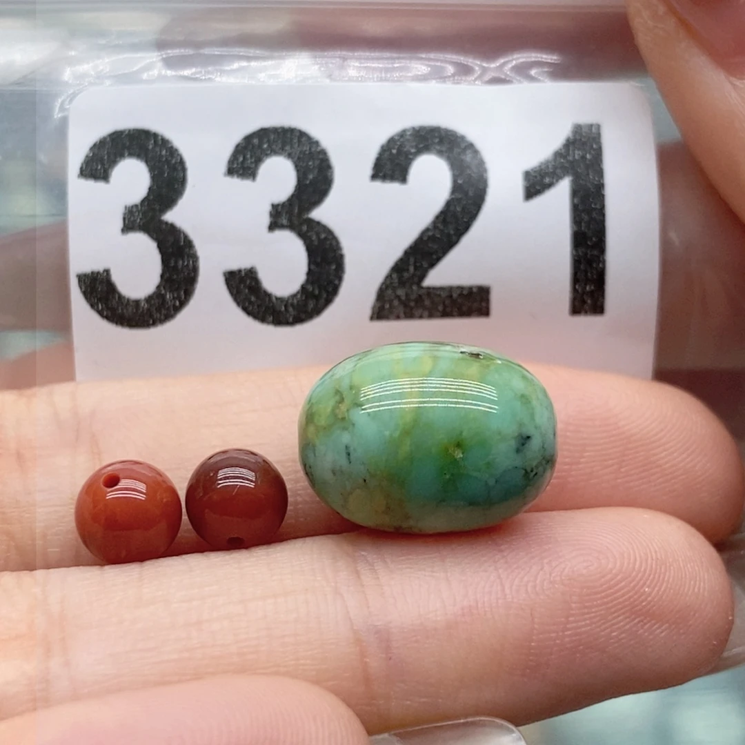 南红玛瑙颈饰未镶嵌