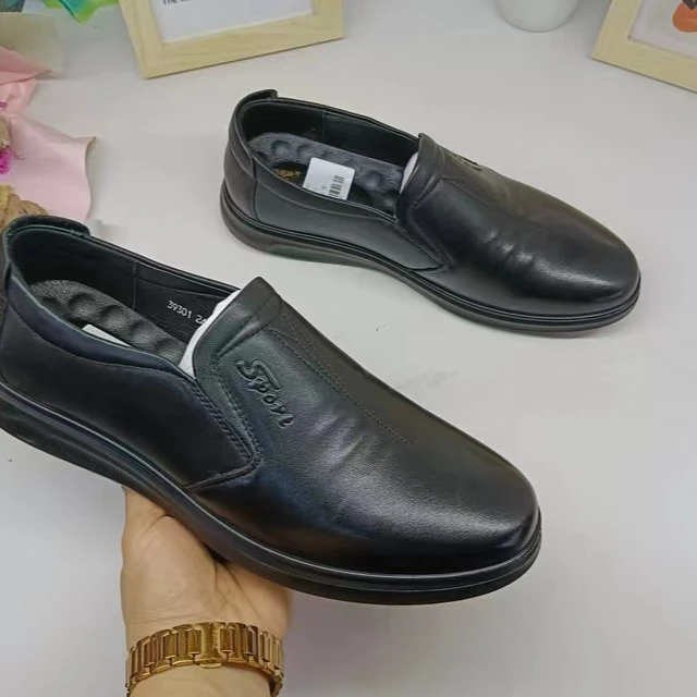 华尔泰品牌男士休闲头层牛皮鞋39301软大底上线不脱胶不累脚