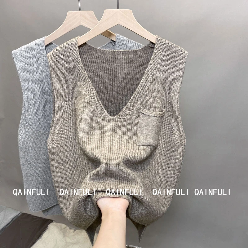 纯色v领针织百搭背心外穿设计感宽松显瘦时尚韩版气质马甲坎肩