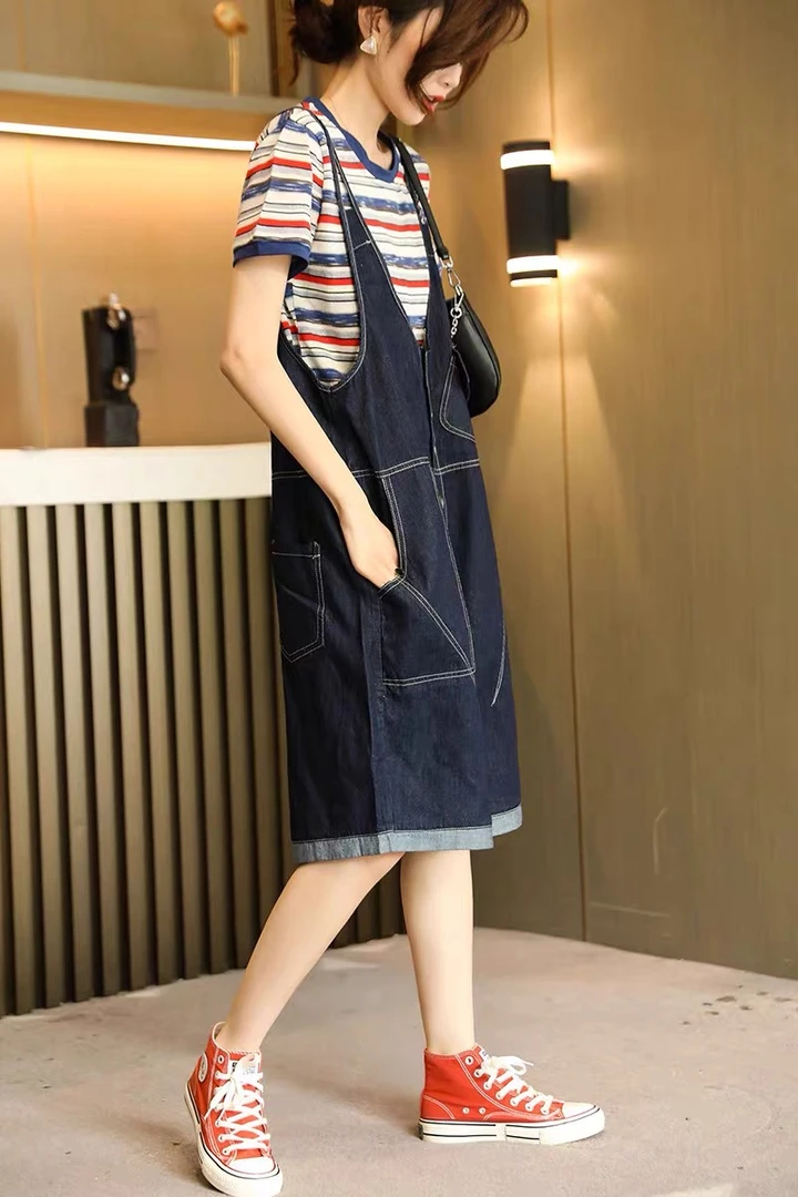 孕妇装2024时尚夏款背带牛仔裤大码减龄0宽松外穿五分背带裤子