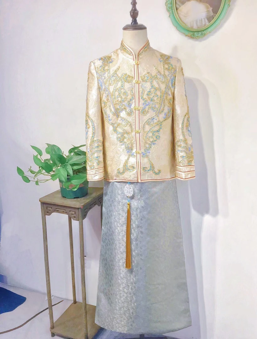 悦己高端男装秀禾服香槟金色2023年春夏新款龙凤褂婚礼中式新郎服