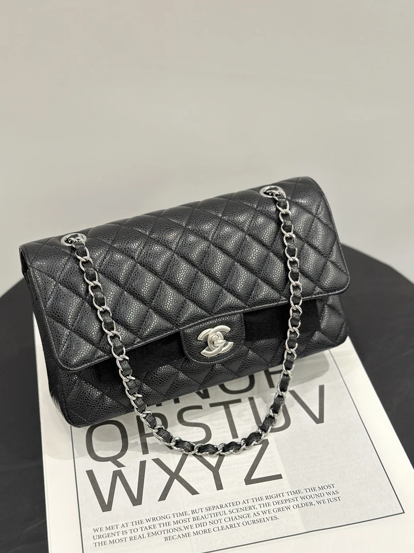 未使用 Chanel/香奈儿 中号cf黑银荔枝皮 大全套 送检