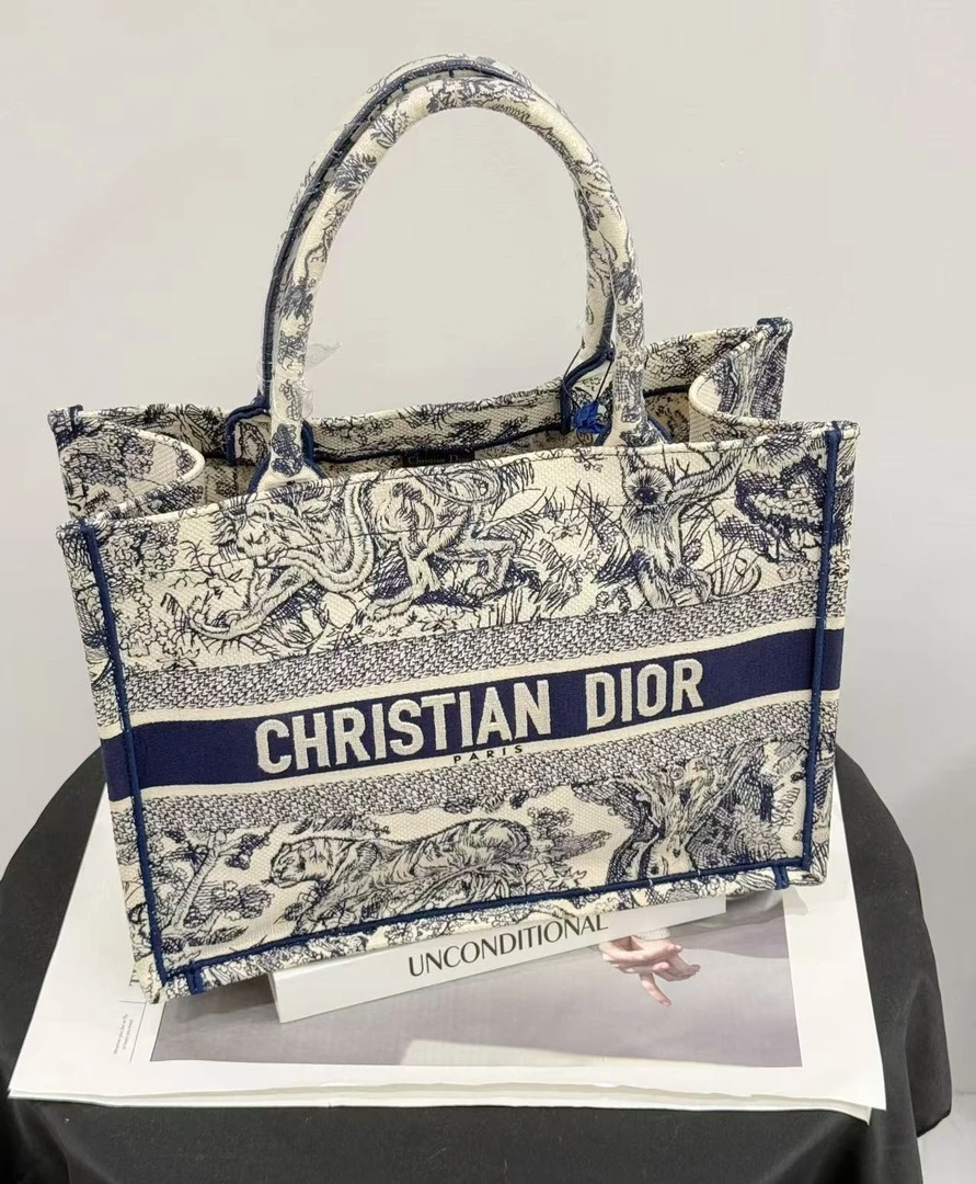 99新 DIOR/迪奥 中号book tote动物园托特 蓝色反转色 拍下送检