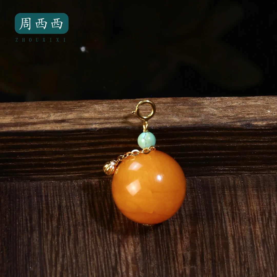 周西西精美珠宝琥珀蜜蜡18k吊坠气质时尚百搭多样性发货16011