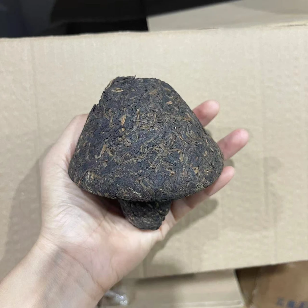 2006年FT蘑菇沱   250克/沱   生茶 以实物为准