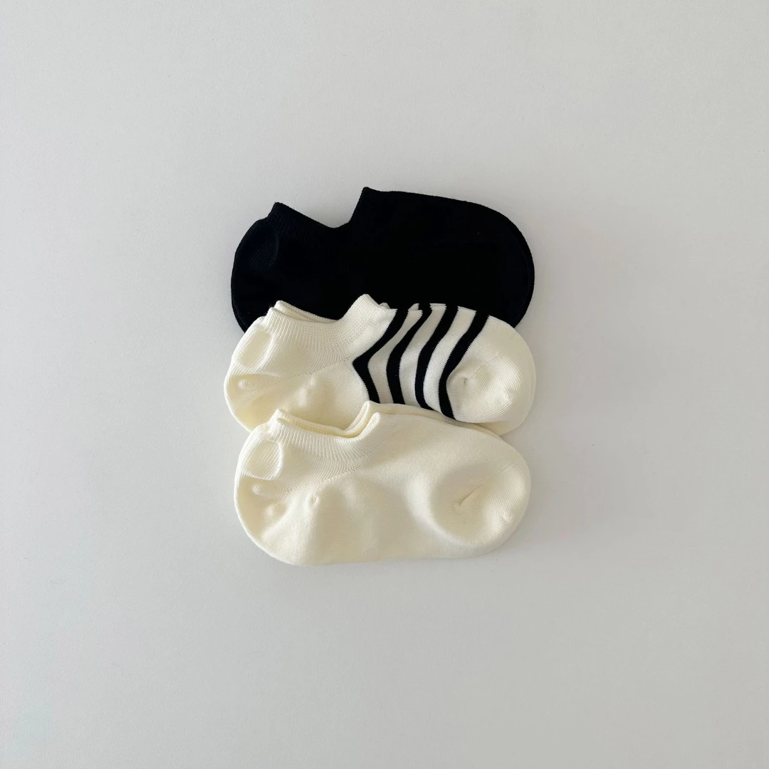 2025新品男女儿童中性百搭秋季四季黑白色条纹袜子 短袜-三色船袜