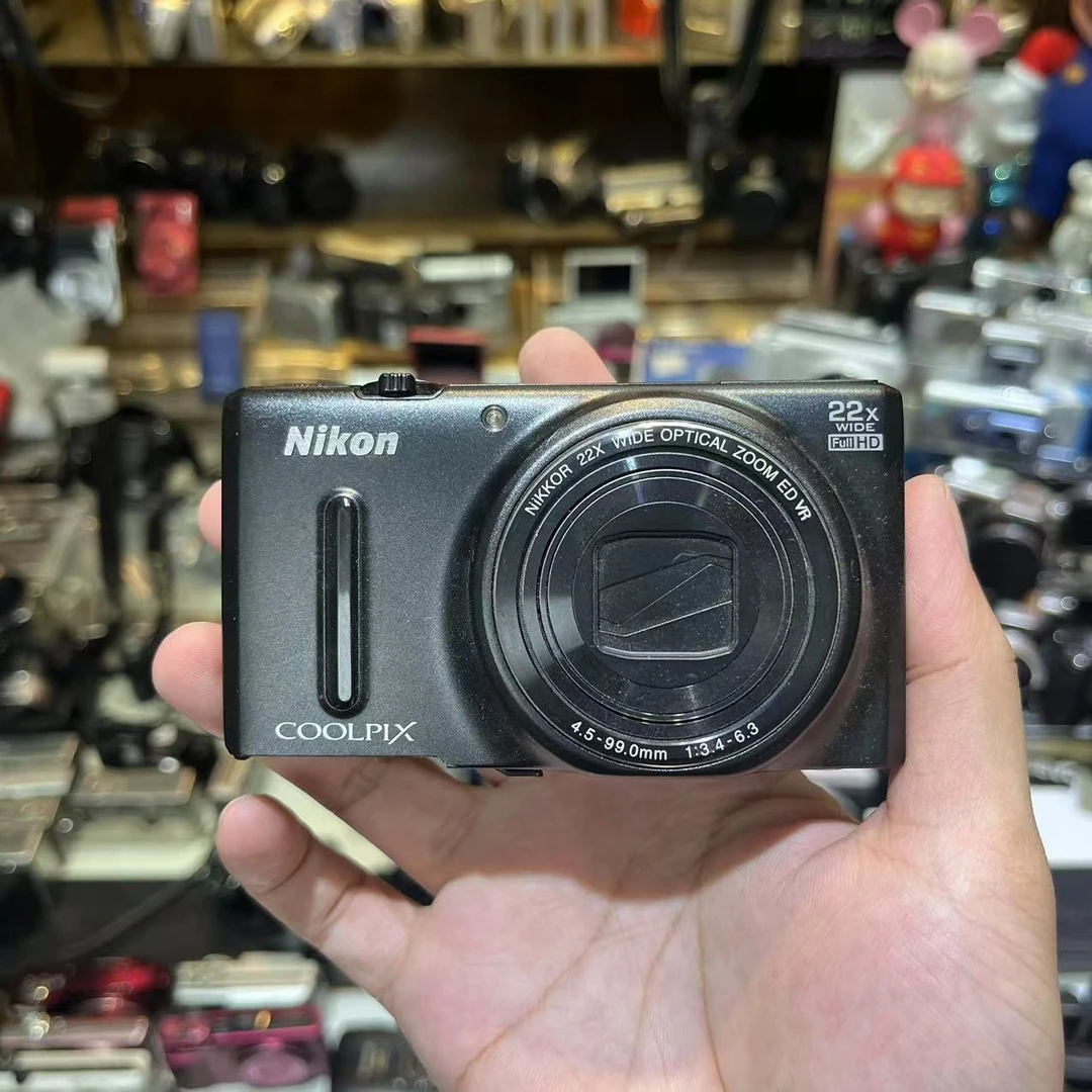95新 Nikon/尼康 尼X康S9600机 配件齐全 缺电池盖不影响使用