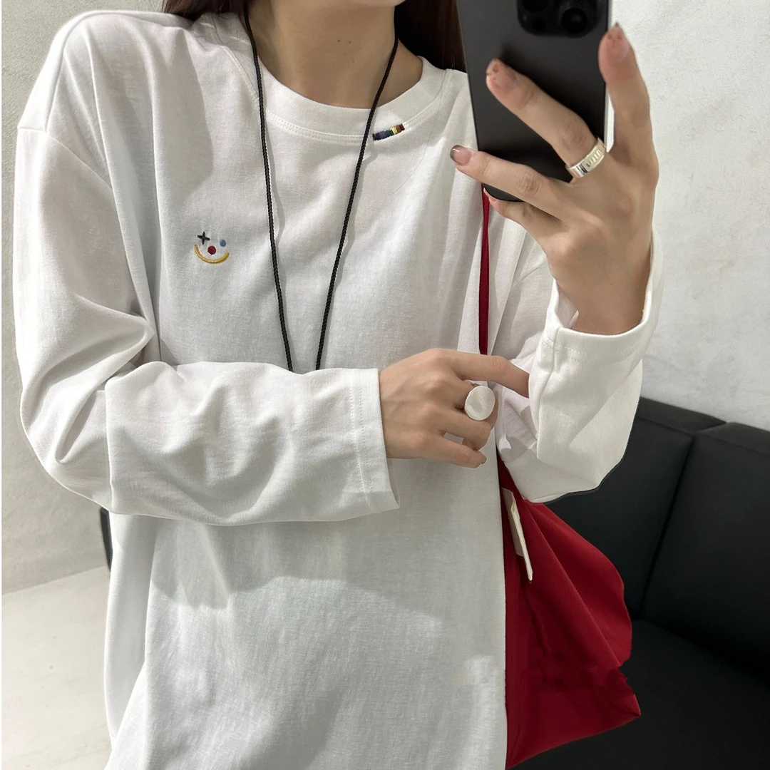 FUJIA STYLE新款气质休闲韩版简约圆领长袖刺绣打底T恤T8557