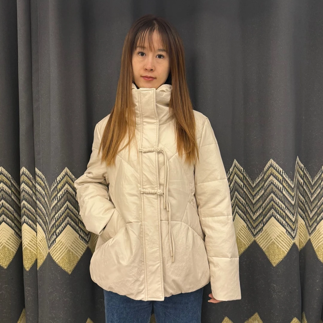 厂家直销新款石纹蛋白皮羽绒服翻领款国风款简约大方休闲百搭时尚