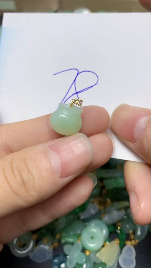 【闪购商品】翡翠颈饰18K金镶嵌537    天然翡翠A货