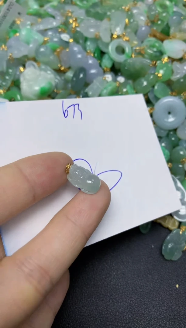 【闪购商品】翡翠颈饰18K金镶嵌    天然翡翠A货