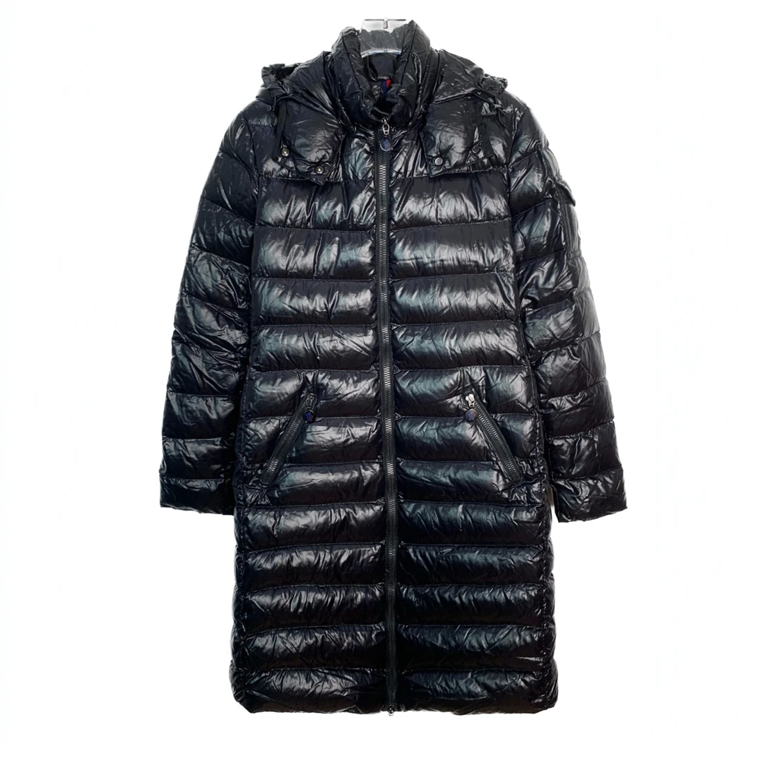 95新 006141   Moncler 蒙口 Moka 徽标贴饰连帽绗缝羽绒服 0码
