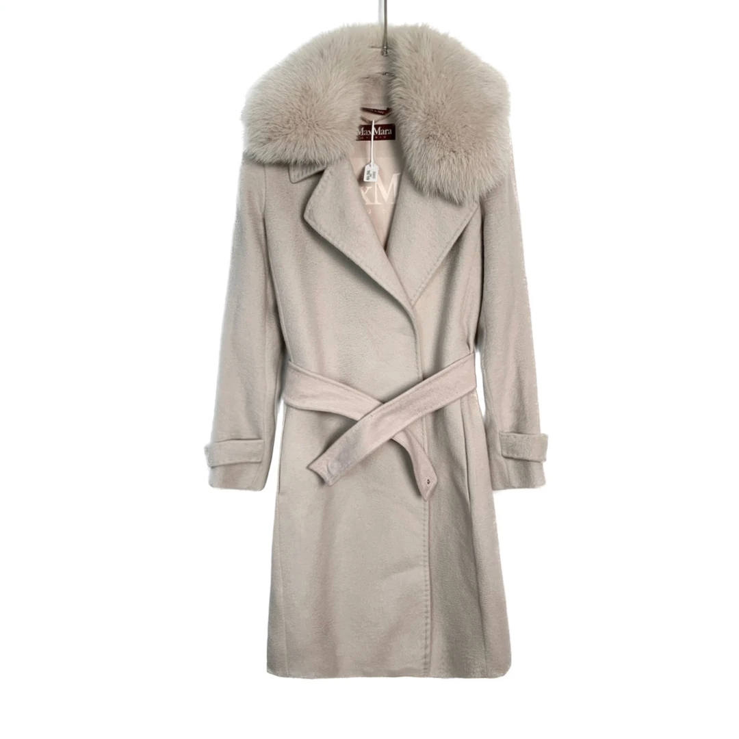 95新 006850 Maxmara   女士羊绒混纺毛领呢子大衣 40码