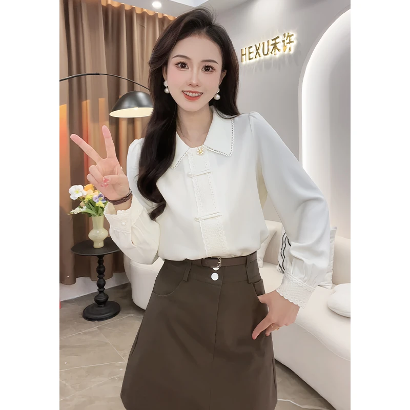法式小方领花苞荷叶领衬衫女2024年气质设计长袖上衣