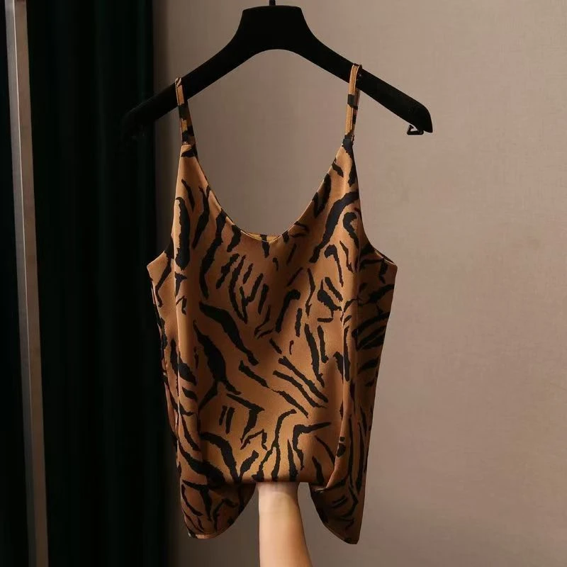 性感豹纹吊带上衣短款背心吊带百搭外穿狂野弹力