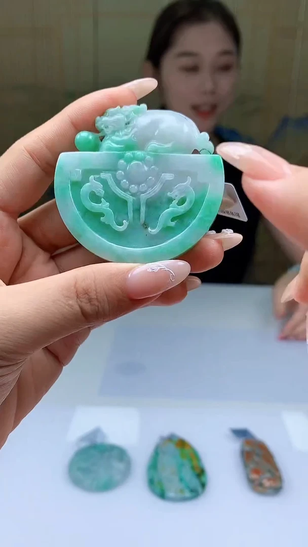 【闪购商品】定制翡翠未镶嵌5029ty-毛货挂件59