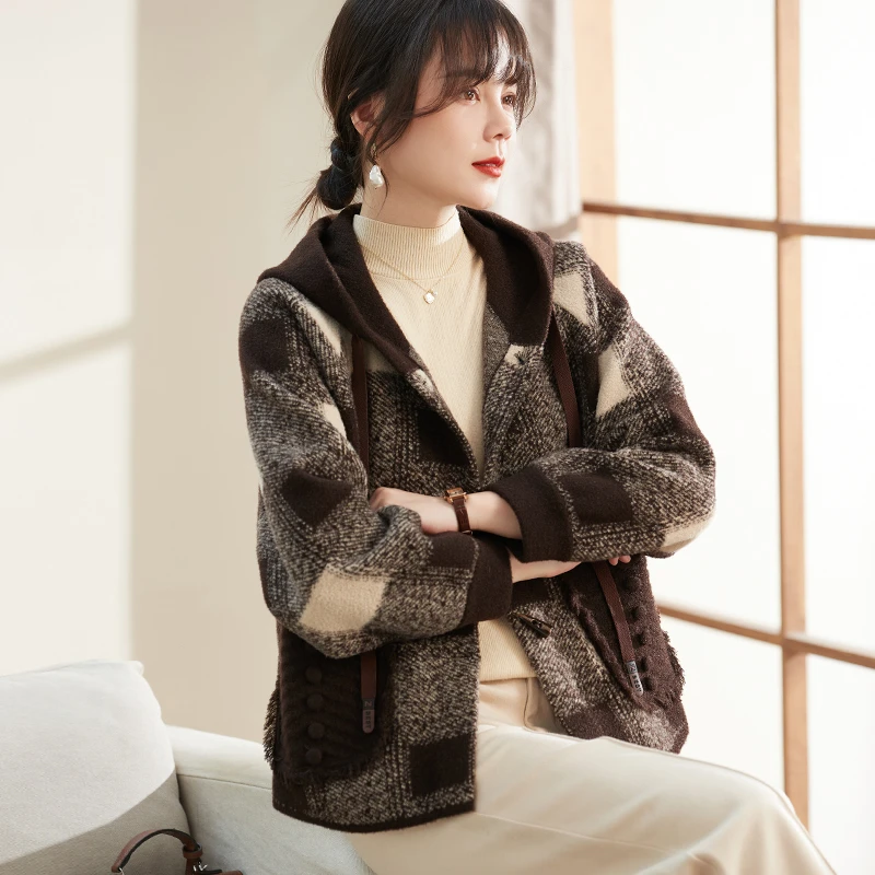 喜卉妈妈新款洋气格子针织连帽外套中老年女式女装时尚气质上衣女