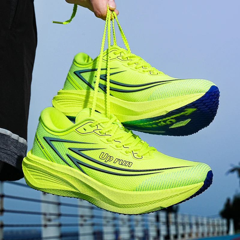 Up run（达人主播）碳板男士训练减震休闲缓震学生轻便跑鞋