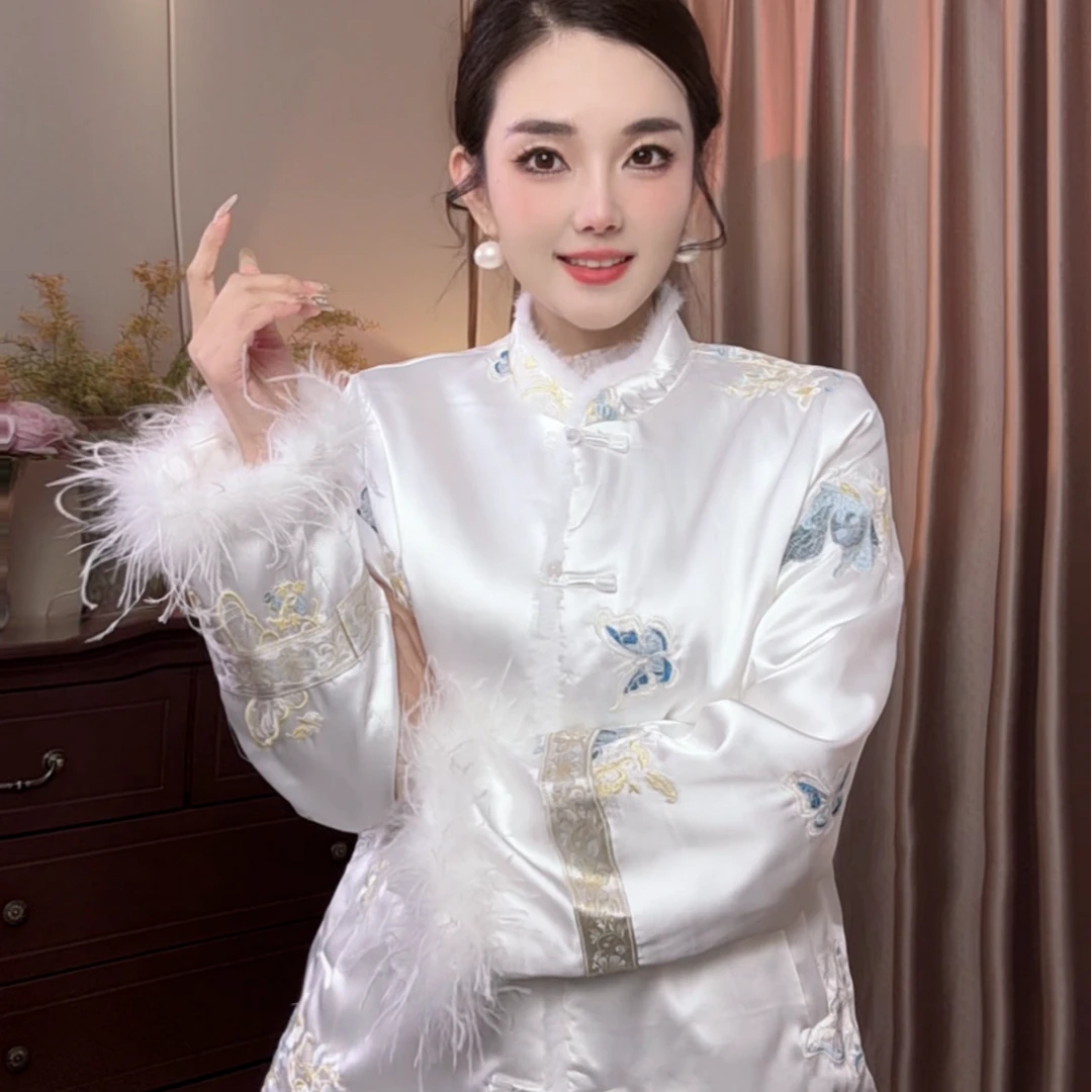 【白月光】2024新款冬季加棉加厚外套中式宽松国风绣花毛领保暖上衣