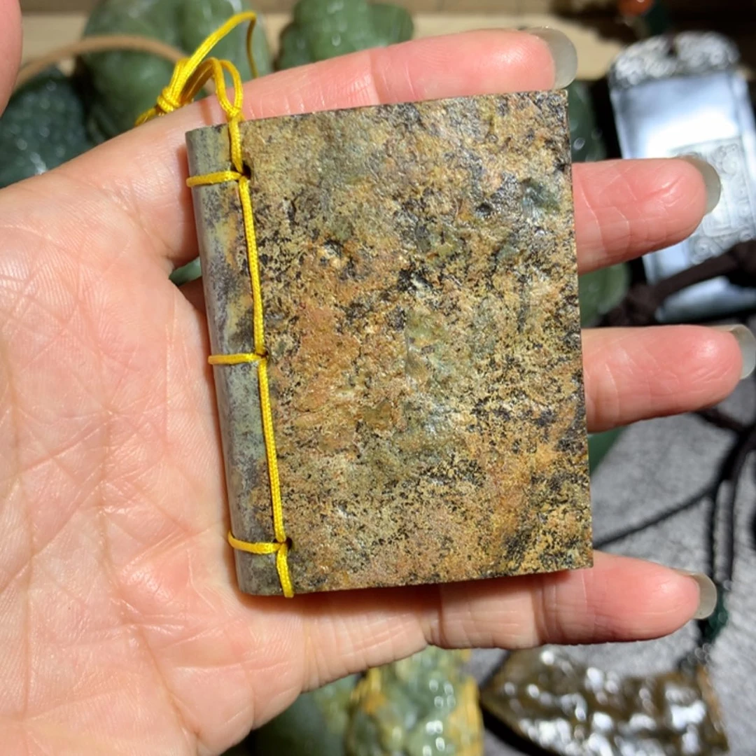 【闪购商品】岫岩河磨玉（透闪石质玉）颈饰未镶嵌