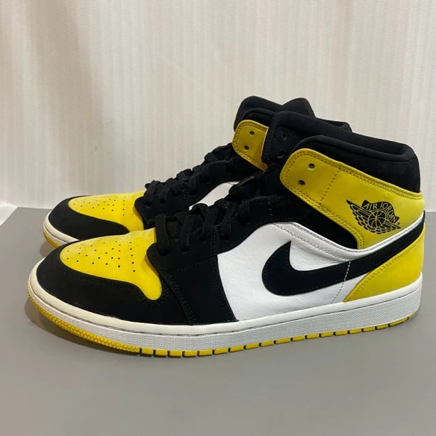 45码 aj1皮卡丘 无原盒 99新