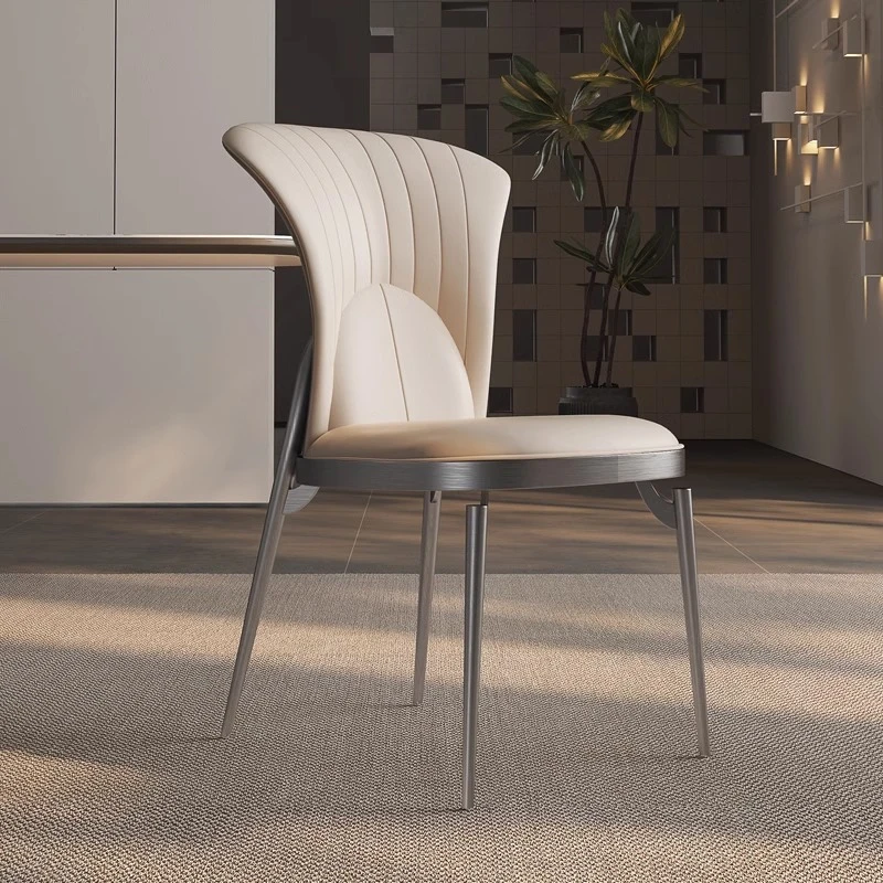 意式轻奢餐椅高级感家用2024新款椅子不锈钢高端奢石餐桌椅别墅