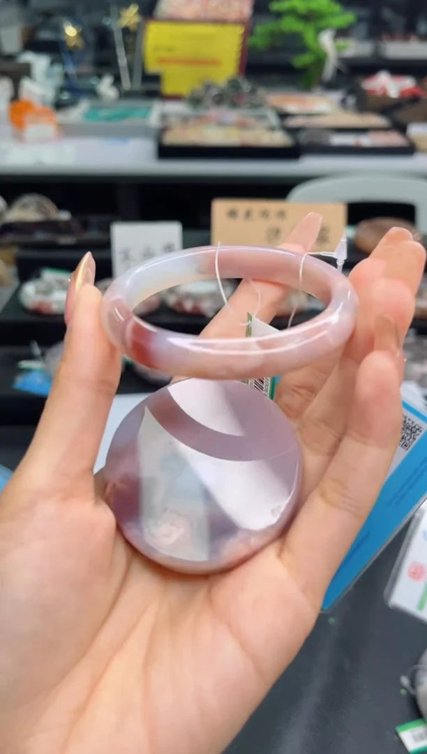 【闪购商品】石英质玉手镯未镶嵌52圈口（赠品镯心）3430010