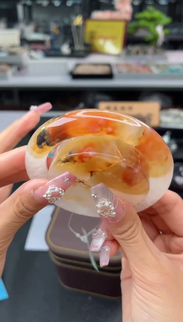 【闪购商品】石英质玉手镯未镶嵌57圈口（赠品镯心）6455119