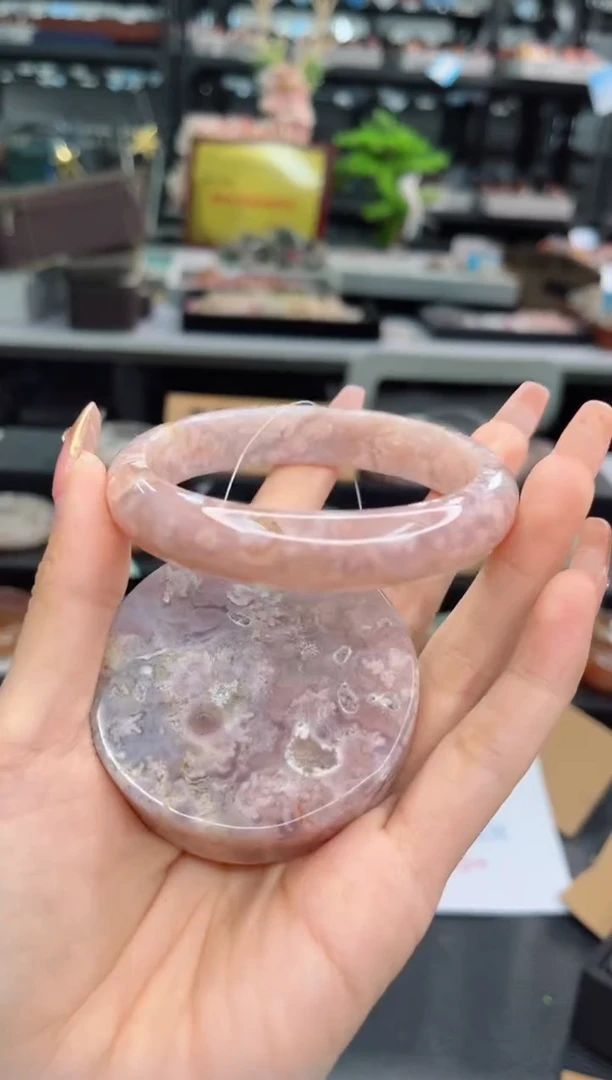 【闪购商品】石英质玉手镯未镶嵌62圈口（赠品镯心）3444508