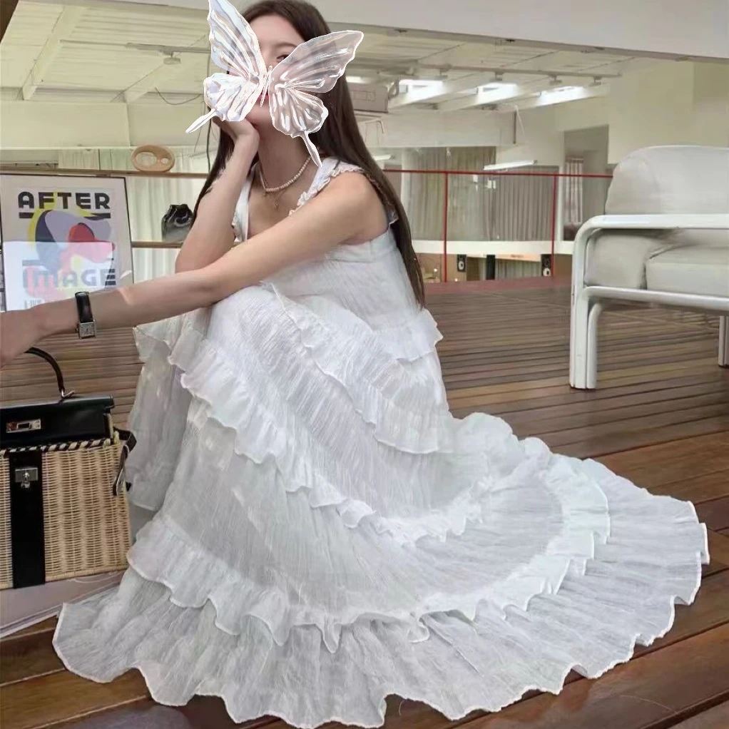 白色松软飘逸超大裙摆云朵蛋糕裙法式方领显瘦连衣裙