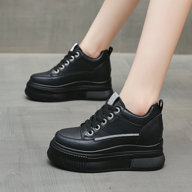 小白鞋女2024秋季新款松糕厚底韩版板鞋小个子厚底内增高休闲鞋子