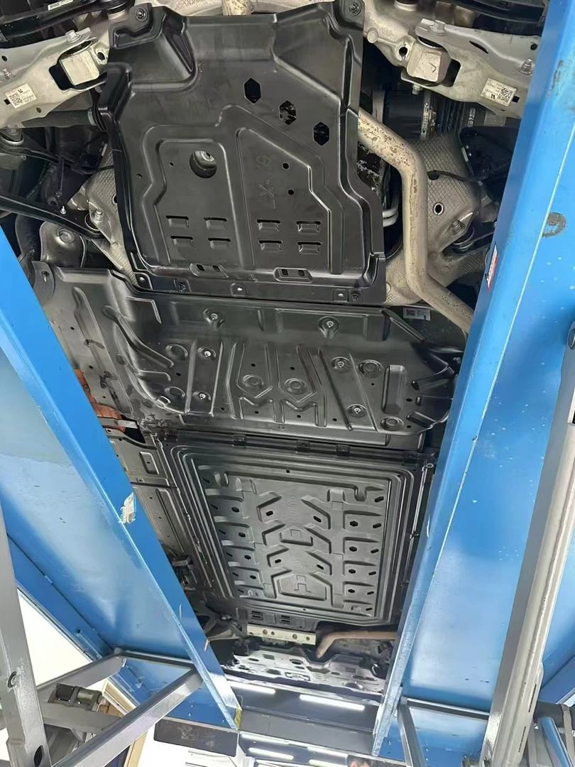 理想L6L7L8L9高分子底盘护板发动机下护板电机电池线束护板全套