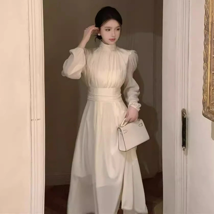 【优选推荐】法式杏色半高领长袖连衣裙女秋冬2024新款气质裙子小众