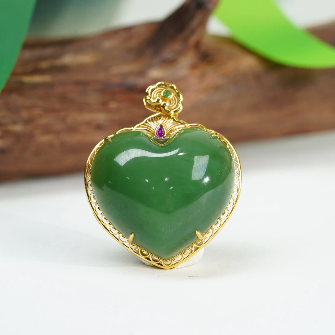 【小北好物】18K金和田玉吊坠-17QH75X208【多样性发一件】约21*23mm