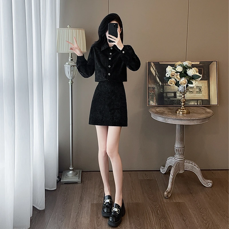 秋冬搭配一整套女装时尚减龄洋气小个子韩系穿搭外套短裙两件套