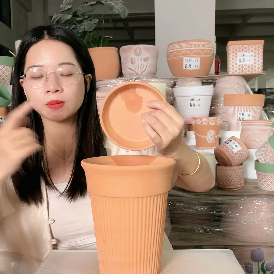 【闪购商品】红陶经典竖条纹甜筒18-21（带托）