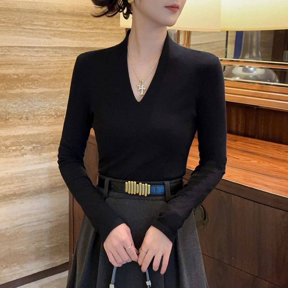 陌瑟MOSE【秋冬秘密】秋冬打底外穿时尚气质高级感V领针织上衣