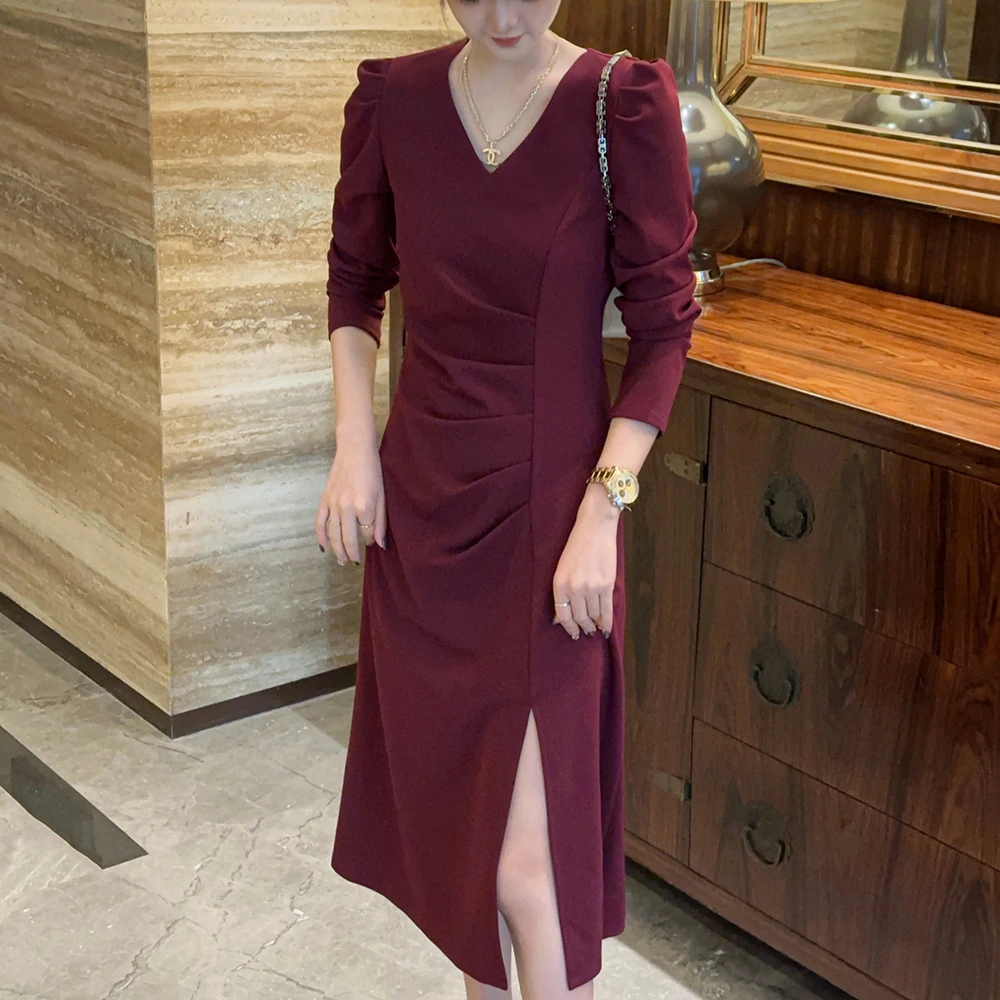 陌瑟MOSE【暗夜玫瑰】秋冬气质V领设计感长袖显瘦连衣裙小黑裙