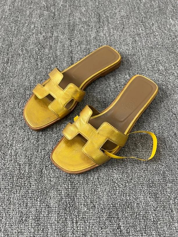 95新 Hermes/爱马仕 纯色凉拖鞋 尺码:36.5/1373