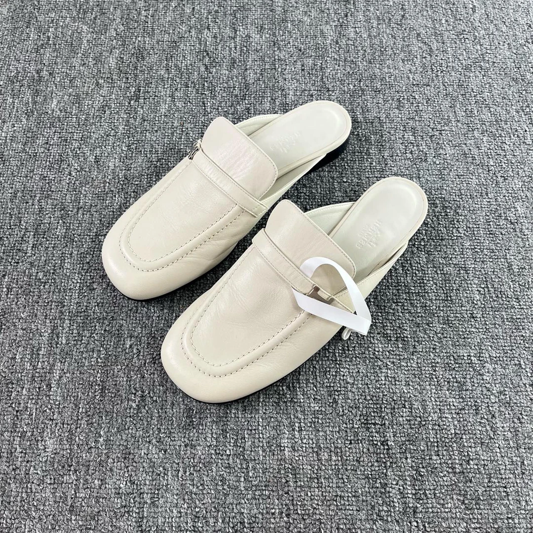 Hermes/爱马仕 山羊皮鞋口包头拖鞋 37.5码/0252