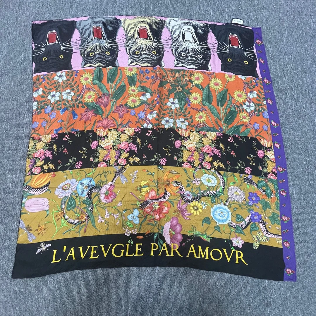 Gucci/古驰 多层拼接图案丝巾 90×90码/2946