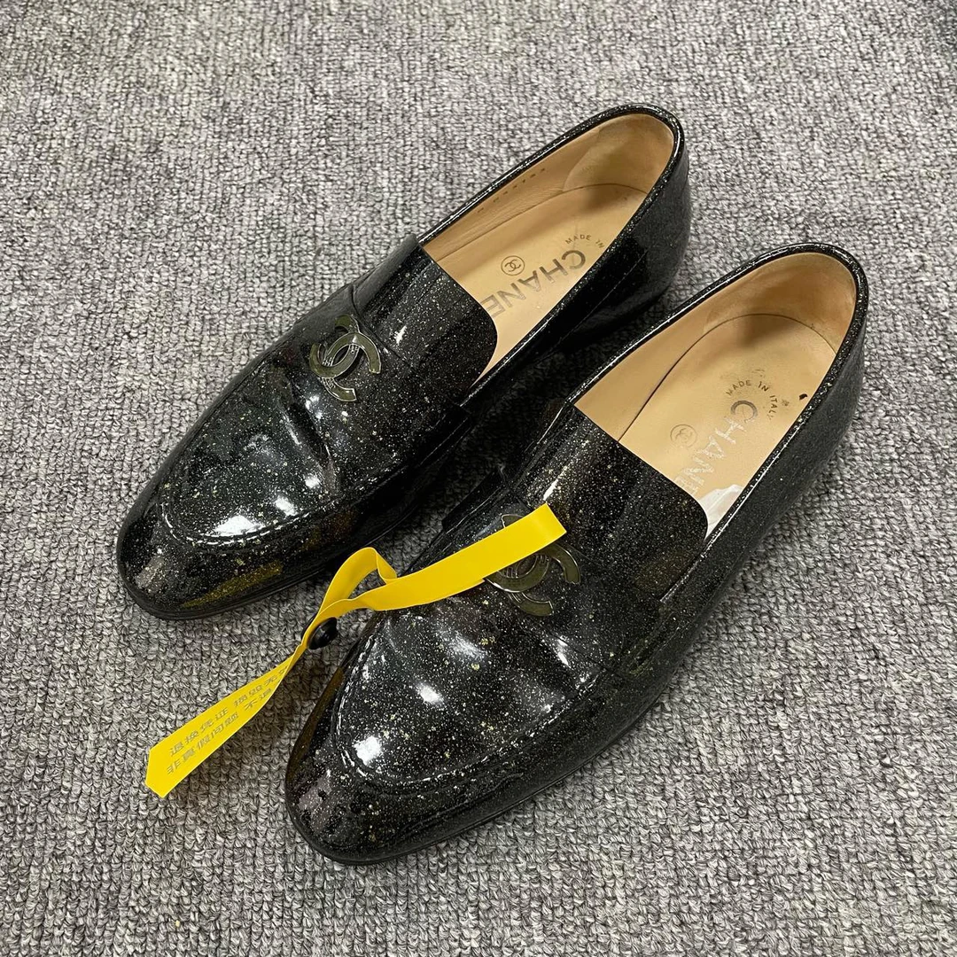 99新 Chanel/香奈儿 时尚舒适平底鞋 37码/2230