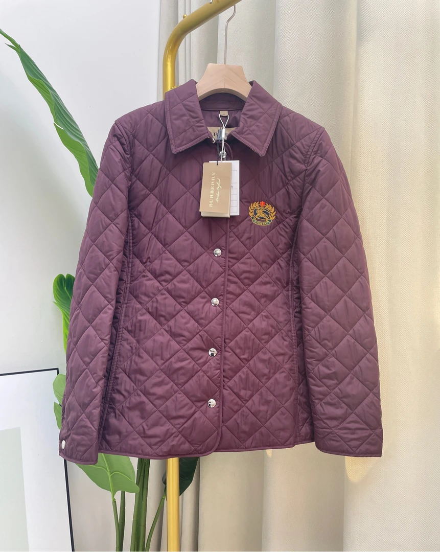 Burberry/博柏利 纯色菱形单排扣翻领棉服 M码/0958