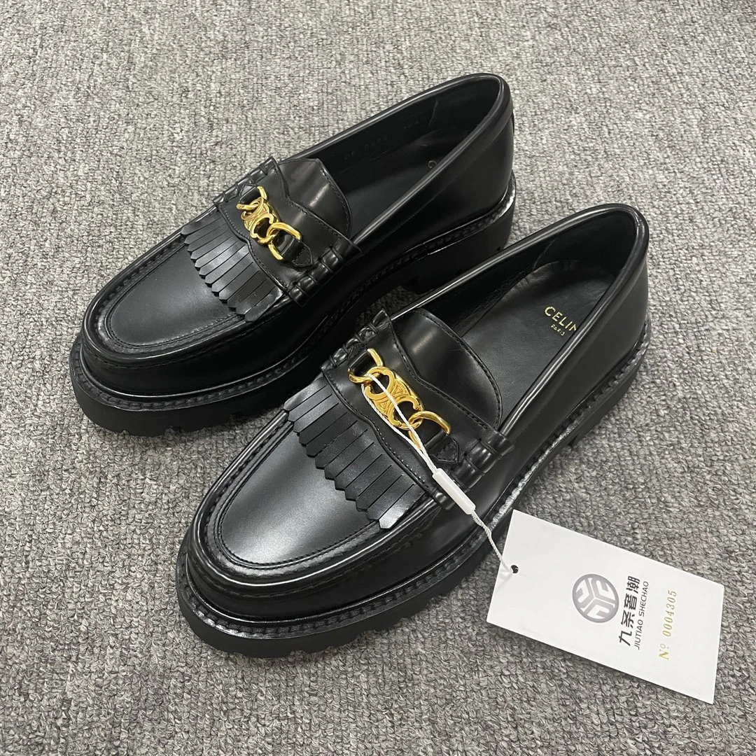 CELINE/赛琳 百搭舒适乐福鞋 37.5码/4305