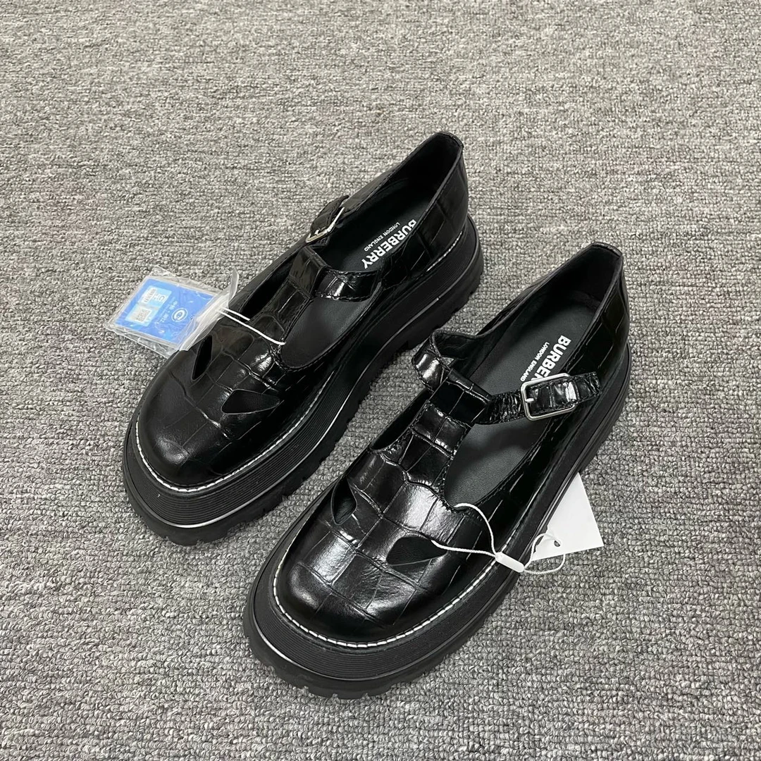 Burberry/博柏利 头层牛皮松糕厚底鞋 37码/4452